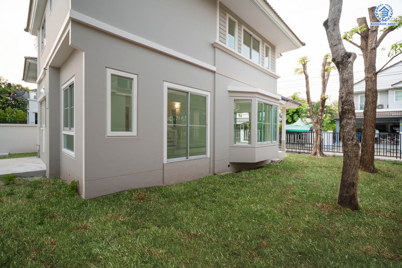 บ้านมือสองตกแต่งใหม่ โครงการ พฤกษ์ลดา ติวานนท์-ราชพฤกษ์ แบรนด์ L&H เนื้อที่ 55.50 ตร.ว. ฟังก์ชัน 3 ห้องนอน 3 ห้องน้ำ จอดรถได้ 2 คัน บนทำเลติดใหญ่ ถนน 345 ต่อเนื่อง ถ.ราชพฤกษ์ เชื่อมต่อหลายเส้นทาง ใกล้ทางด่วน "ศรีสมาน"